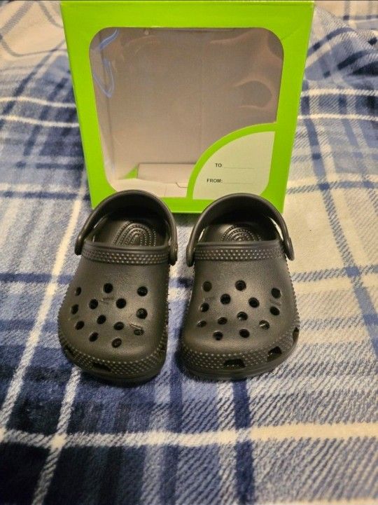 Baby Crocs Size C2/C3