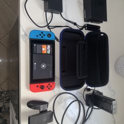 Nintendo Switch 1st Generation + Accessories