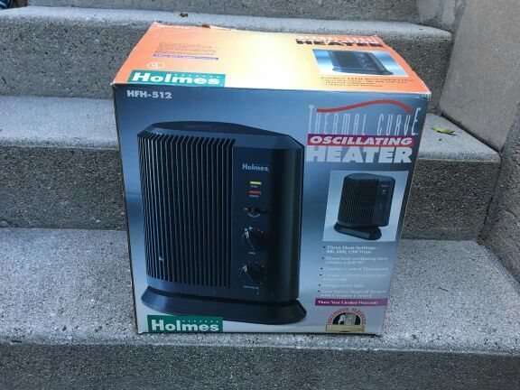 Holmes Thermal Curve Oscillating Heater & Fan