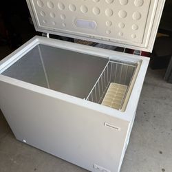 Chest Freezer 