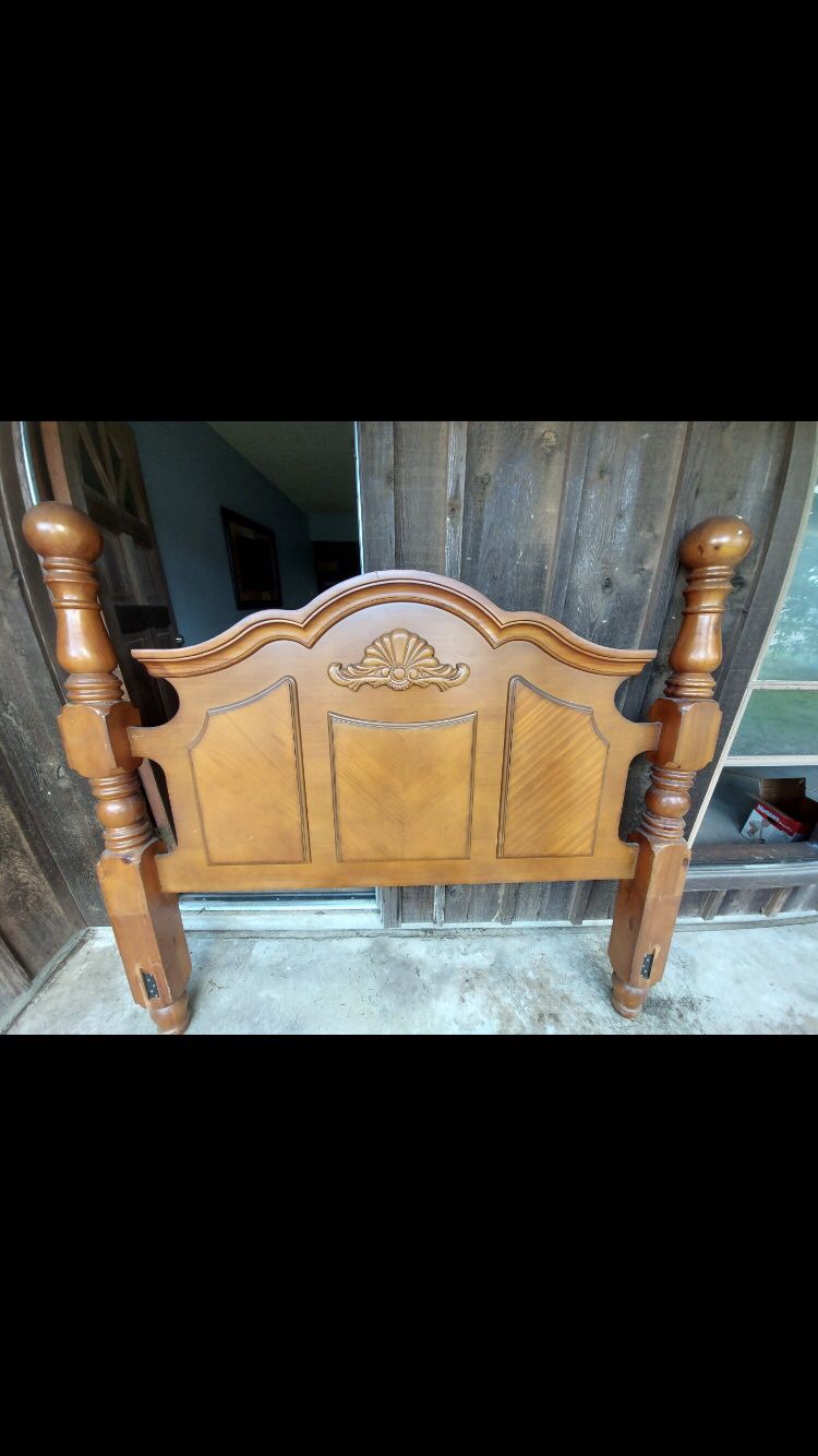 Matching Head And Footboard 
