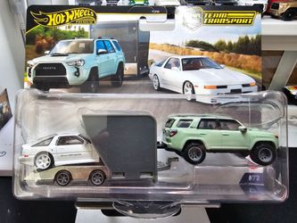 Hot Wheels Premium Team Transport Toyota Set #72
