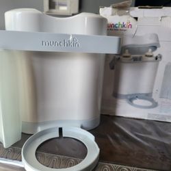 Munchkin Bottle Cooler And Warmer 