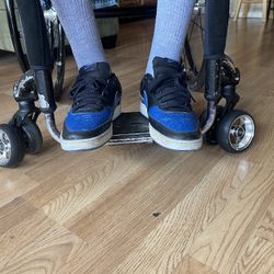 Wheel Chair Small Front Wheels