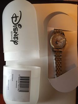 Brand new Disney Goofy Watch
