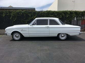 1961 Ford Falcon
