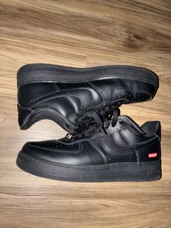 Black Supreme Air Force 1’s