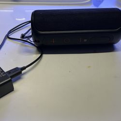 JVC WIRELESS SPEAKER