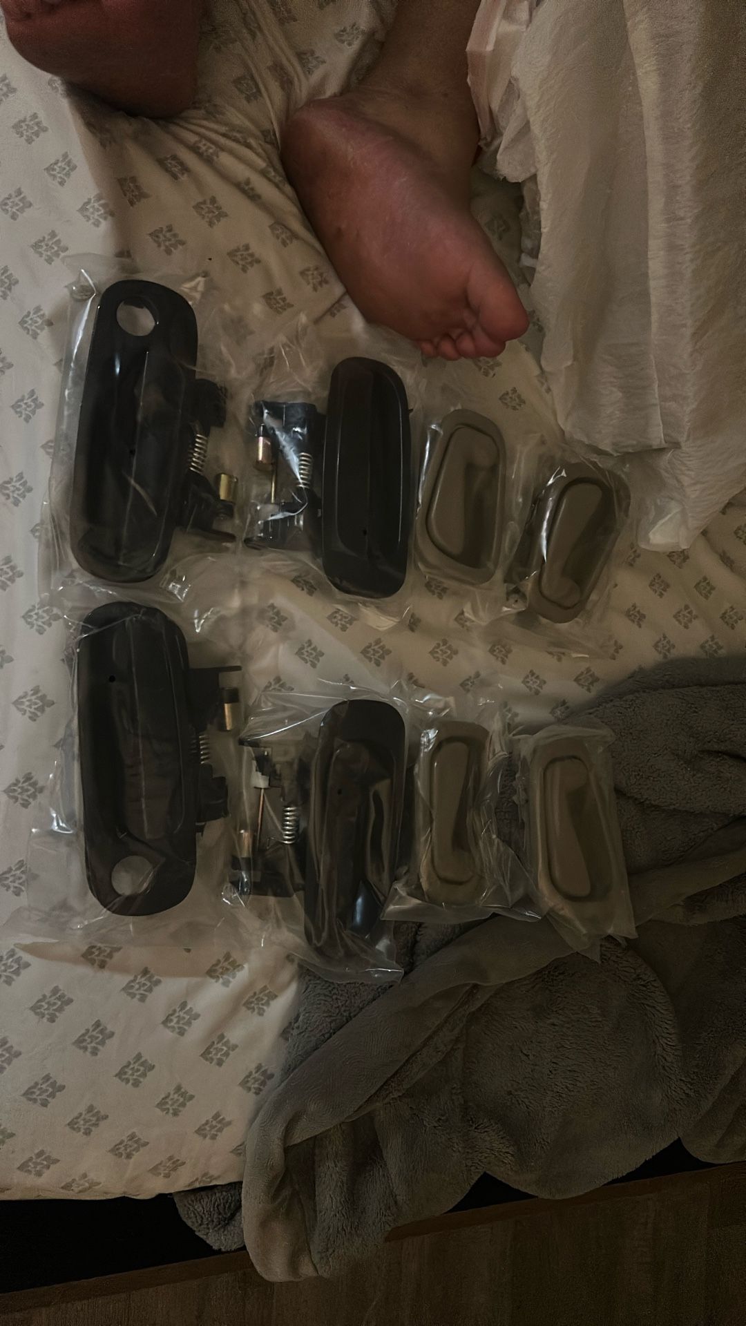 1998 toyota door handle 