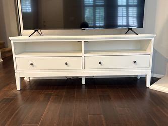 Ikea Idanas TV Unit