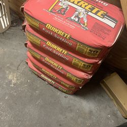 Quikcrete 4-5 Bags