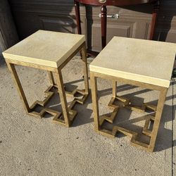 2 Vintage Tables / Stools 
