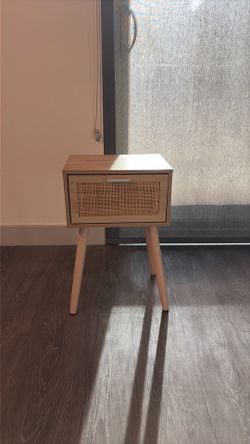 Couch end table