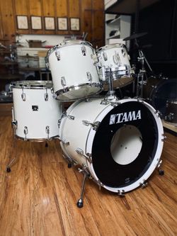Tama Superstar Drum Kit – Piano White (1986)