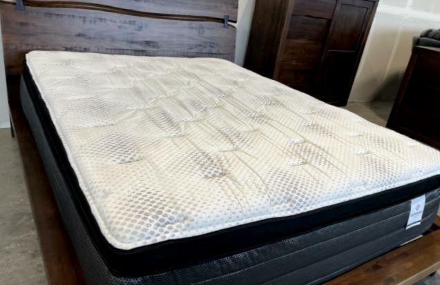 DISCOUNT MATTRESSES! Up to 80% OFF RETAIL!