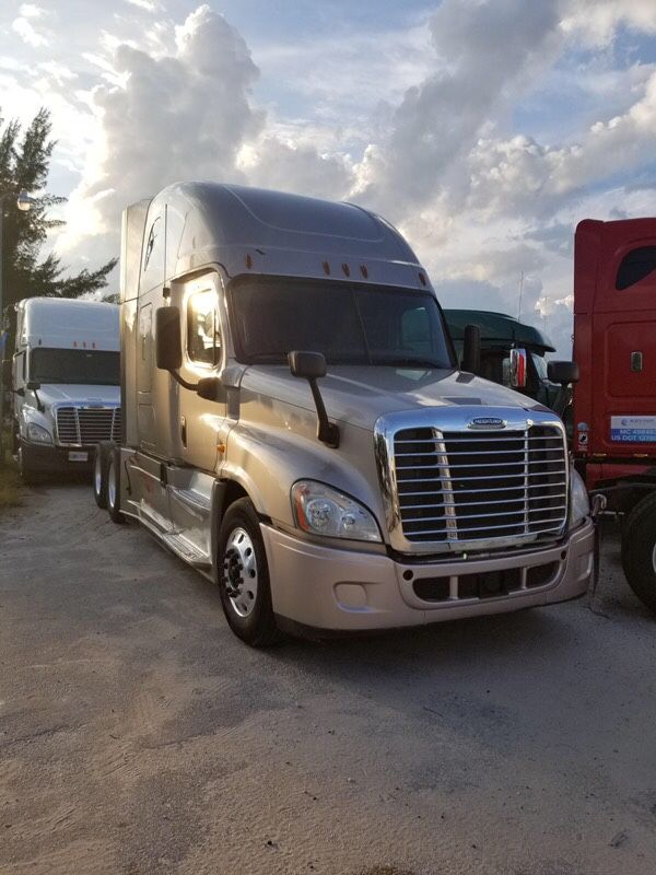 2013 freightliner cascadia for Sale in West Palm Beach, FL ...