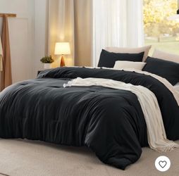 Bedsure King Size Comforter Set Black Soft Bedding for All Seasons 3 Pieces GentleSoftâ„¢ Down Alternative Bed Set