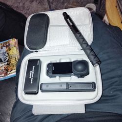 Insta 360 5th Gen Camera Complete Set