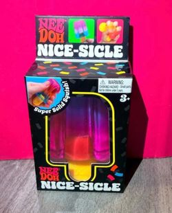 Dark purple and dark pink nicesicle needoh