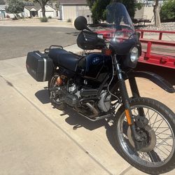 1992 BMW R100 GS Adventure Bike