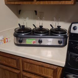 Tru Triple Slow Cooker