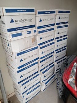 Thousands of collectable stamps