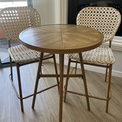 Summer’s Walk Bar Height Patio Set