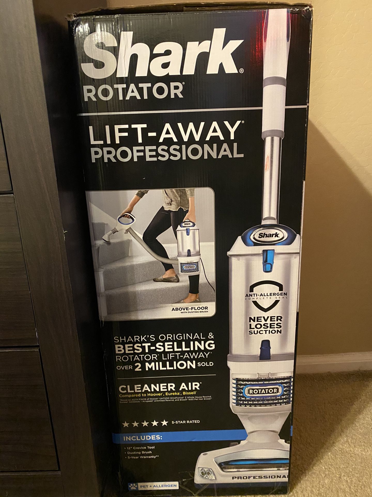 Shark Vacuum/Lift-Away Professional