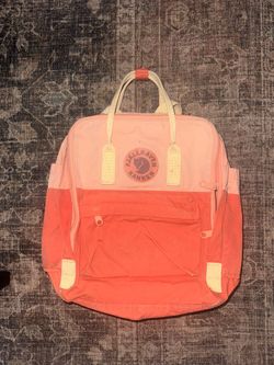 Fjallraven Kanken Backpack 