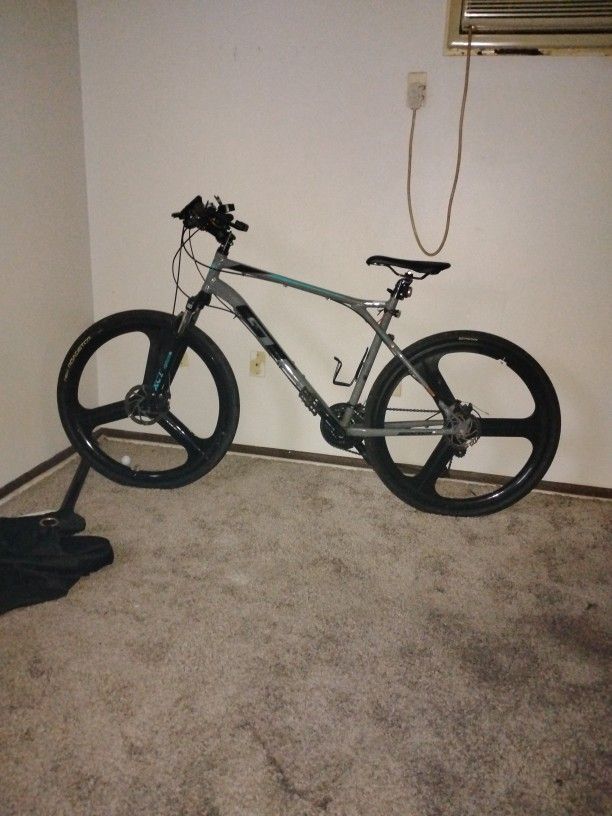 Gt Mountain Bike