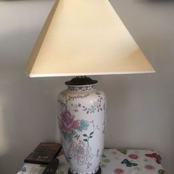 Table lamp, oriental motif 28” tall