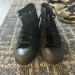 Black High top Converse