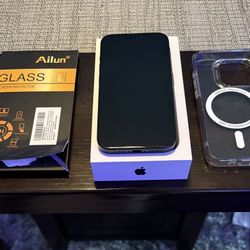 Unlocked Apple iPhone 15 Pro 256gb Blue Titanium 