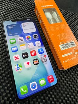 Unlocked 256GB Apple iPhone 11 Pro Max Battery Health 83%