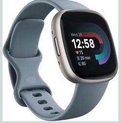 Fitbit Versa 4 fitness smart watch