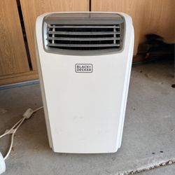 Portable A/C Unit (Black & Decker)  14,000 BTU