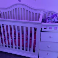 Baby Crib 