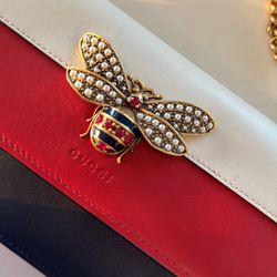 Gucci Bee Chain Wallet