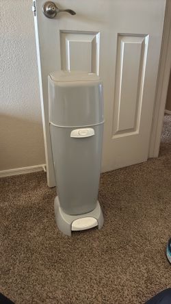 Diaper Genie Complete