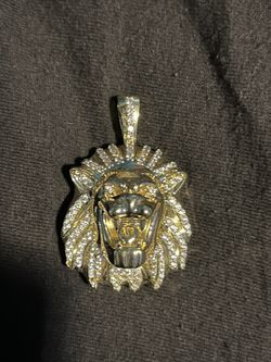 Iced Out Lions Mane Pendant