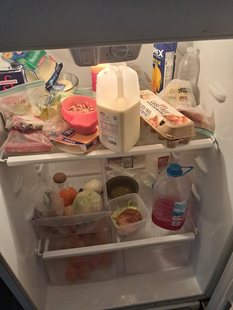 Refrigerator