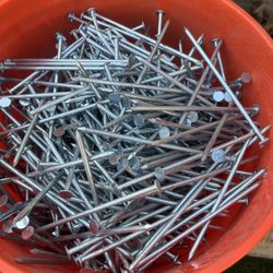 5.5” Artificial Turf Stakes