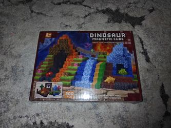 Magnablox Dinosaur Theme Cube Blocks [200 Piece]