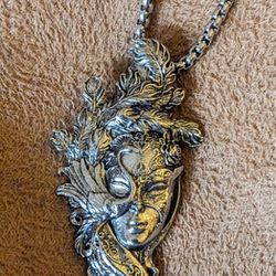 Silver  PEACOCK QUEEN steampunk Style Necklace And Pendant 