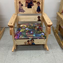 Encanto Rocking Chair 