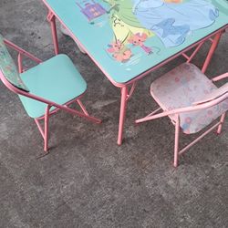 Little Kids Table With 4 Seats Chairs