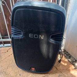 JBL 500 Series Speaker 