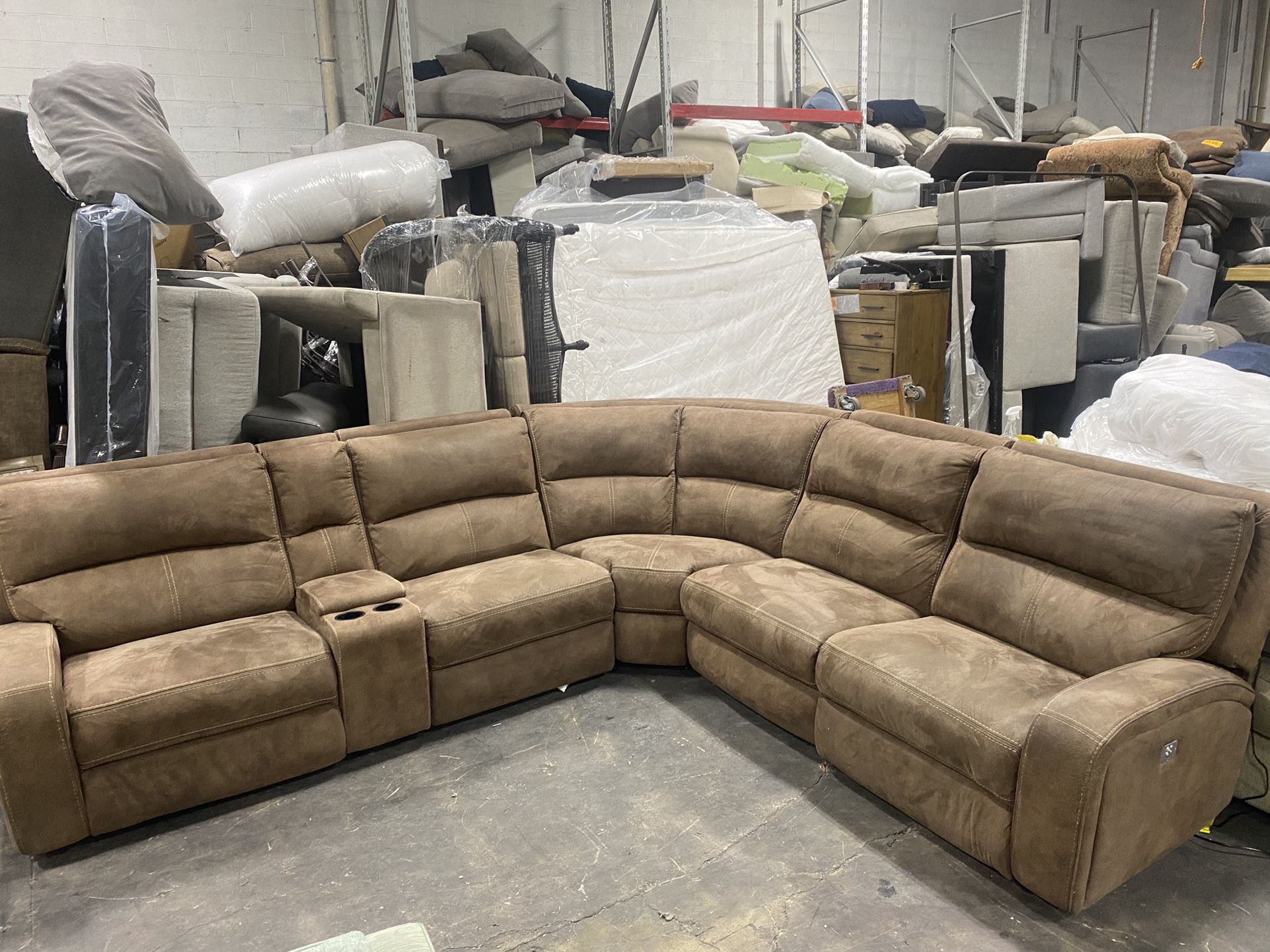 Macys Brand Reclining Sectional $675