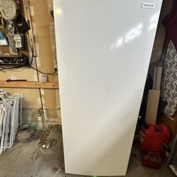 Frigidaire Freezer 