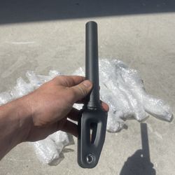 FREE SCOOTER FORKS
